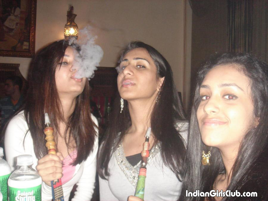 Three Desi Girls Indian Girls Club Nude Indian Girls And Hot Sexy Indian Babes 