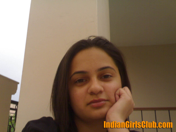 Beautiful Lahori Girl Nafisa Simple And Cute Indian Girls Club 7041