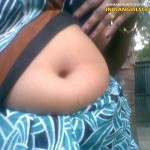 2 indian aunty navel pics