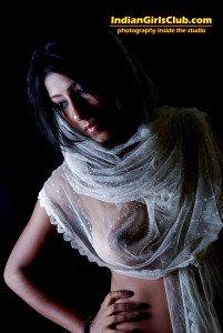 u1 indian girls nude art pics