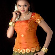 nikhisha patel pavadai sattai