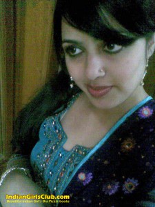 beautiful indian girls bra pic 4