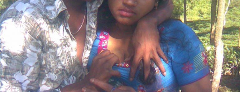 indian lovers boob press