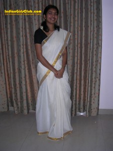 2 onam nude kerala set saree