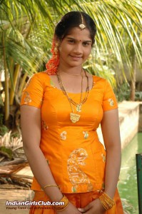 pavadai chattai girl hot 4