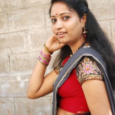 unmarried half saree girl 4