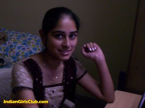 nude delhi girls 76