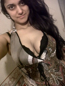 pakistani girls nude pics mobile