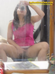 indian girls self shot pics 3