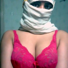 desi girls nude show 2