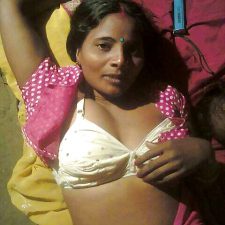 Mature Hot Indian Aunty Naked