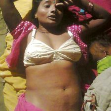 Mature Hot Indian Aunty Naked