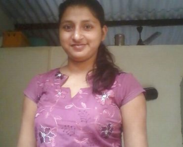 Young Sexy Slim Indian College Girl Sadaf Nude