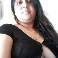 Indian Bhabhi Getting Naked Bedroom Pics 5