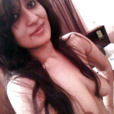 Nude Indian Girl Nida XXX Sex Pictures