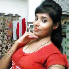 Beautiful Indian College Girl Homemade Pics