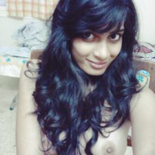 Solo Indian Amateur Babe Neelima Soft Juicy Tits