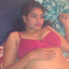 Real Indian Mallu Bhabhi Big Tits Exposed