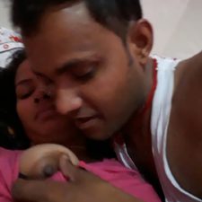 Indian Couple Porn Sexy Wife Boobs Sucked