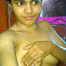 Exotic Indian Teen Filmed Herself Naked Taking Shower