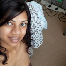 Srilankan Porn Young College Babe Fully Exposed