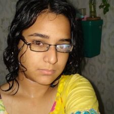 Beautiful Indian College Girl Shower Nude Selfie