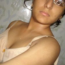 Beautiful Indian College Girl Shower Nude Selfie