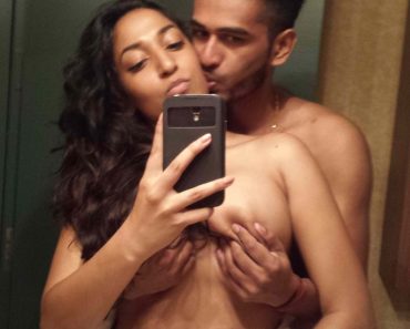 Loving Indian Couple Sex Filmed Inside Bathroom