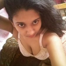 Cute Indian Teen Rashmi In Bathroom Full Naked