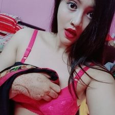 Bengali Daffodil University Big Boob Srabontee Nude Selfie