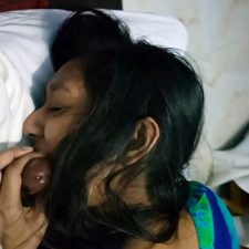 Desi Bengali Big Boob Girl Giving Blowjob