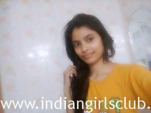 Hot Skinny Desi Teen Sonali Wearing Pink Top Naked