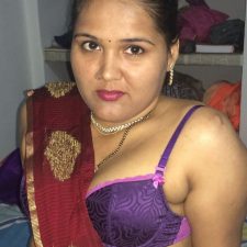 Gujju Bhabhi Nirmala Stripping Saree Having Rough Sex