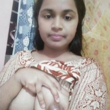 Indian Horny Teen Big Boobs Nude Selfie