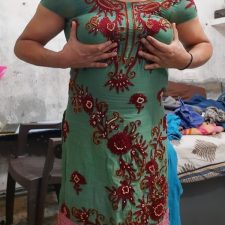 Bengali Bhabhi In Shalwar Suit Showing Her Hairy Pussy