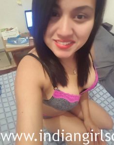 Amateur Sex With Desi Chubby Girl Naked In Bedroom