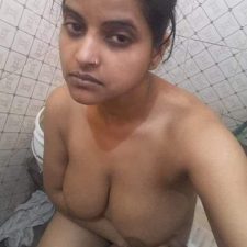 Desi Married Bhabhi Big Boobs Home Made Porn