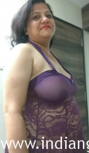Indian MILF Sex Big Ass Horny Bhabhi Filmed Naked