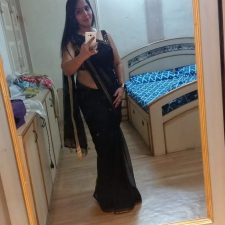 Beautiful Married Indian Bhabhi Unseen Nudes