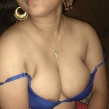 Desi Bengali Aunty Maushami Bhabhi Solo Sex