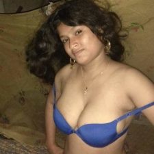 Desi Bengali Aunty Maushami Bhabhi Solo Sex