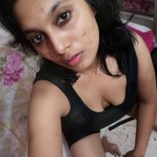 Tamil Sex With Amazing Desi College Girl Riya