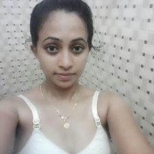 Tamil Aunty Homemade Nude Solo Sex