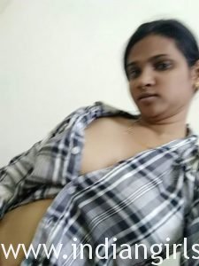 Tamil College Girl With Big Boobs Brown Nipples