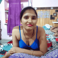 Desi Village Bhabhi Hot Sex Filmed Inside Bedroom