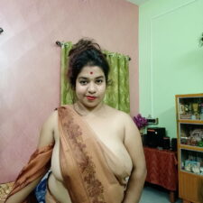 Big Boobs Mature Indian Aunty Recorded Full Naked