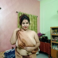 Big Boobs Mature Indian Aunty Recorded Full Naked