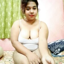 Big Boobs Mature Indian Aunty Recorded Full Naked