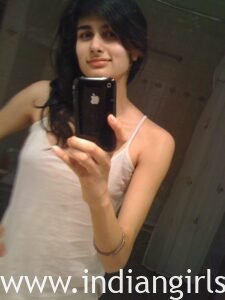 Sexy Beautiful Pakistani Girl Nude