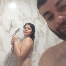 Pakistani Couple Sex Horny Housewife Mehak In Bathroom